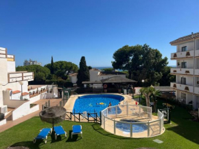Crown Apartments with Sea View